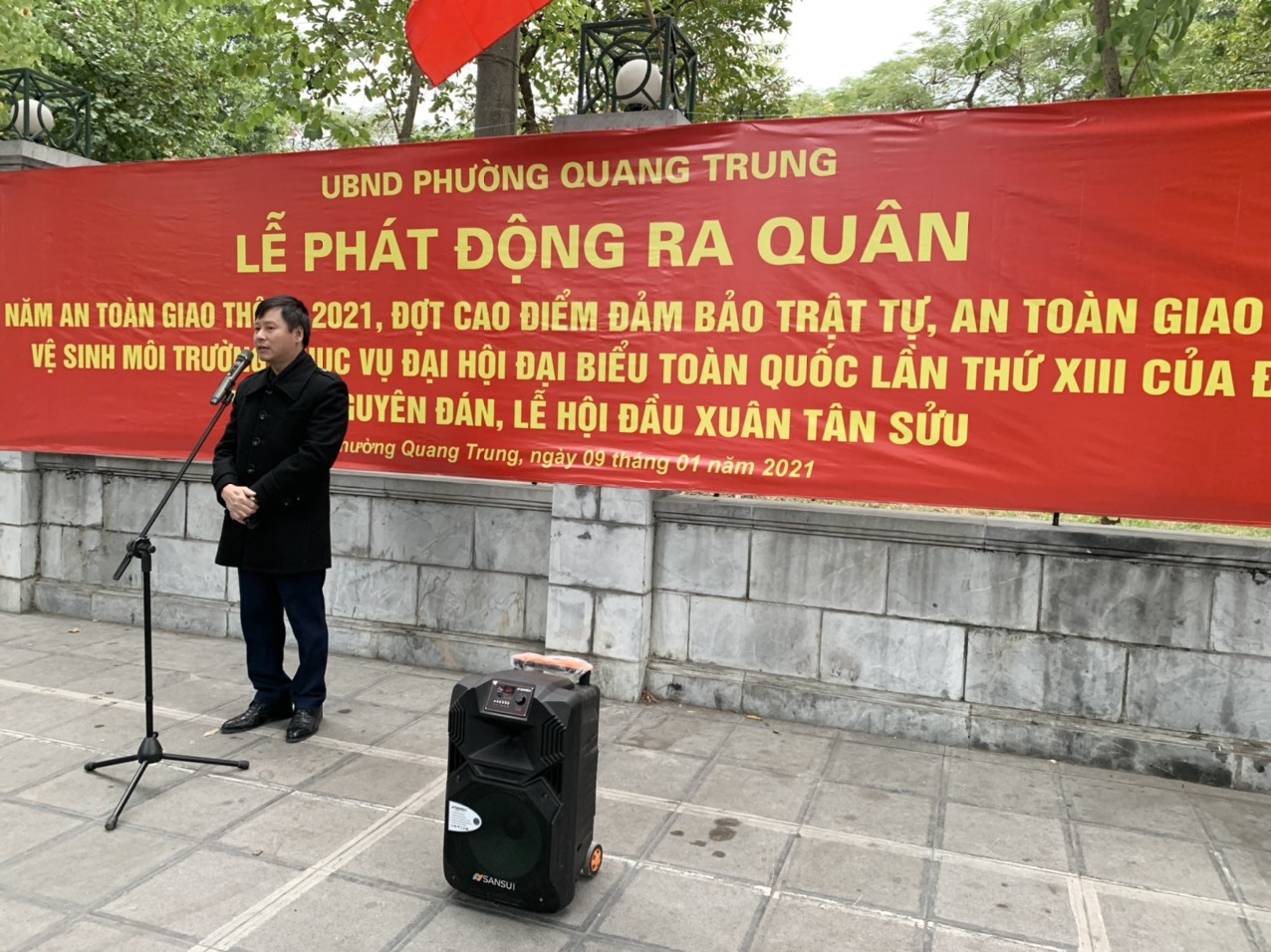 Phường Quang Trung ra quân đảm bảo trật tự đô thị, ATGT-VSMT phục vụ Đại hội Đại biểu toàn quốc lần thứ XIII của Đảng và Tết Nguyên đán, Lễ hội đầu xuân năm 2021.